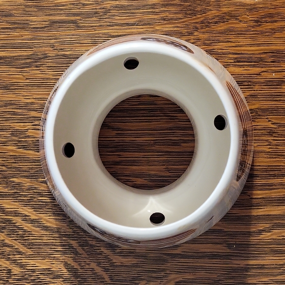 Americana candle shade, fingertip towel and small stars, and red star plate - Picture 4 of 7